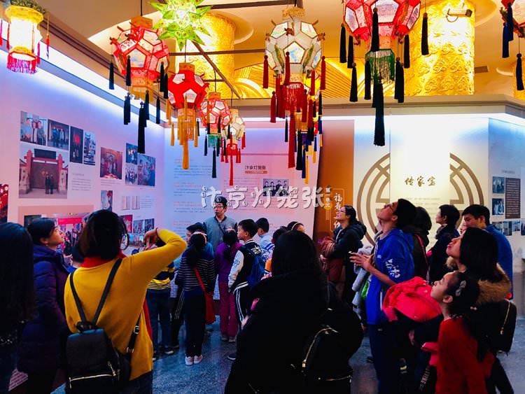 2019年1月23日汴京灯笼张在北京中华世纪坛的展览
